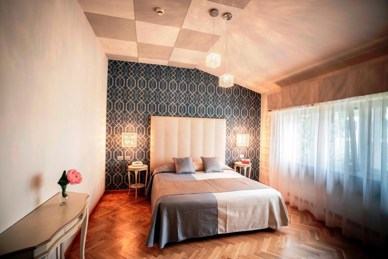 Hotel Bellevue Gardone Riviera Zewnętrze zdjęcie