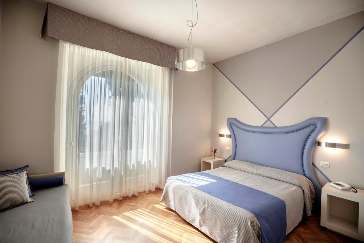 Hotel Bellevue Gardone Riviera Zewnętrze zdjęcie