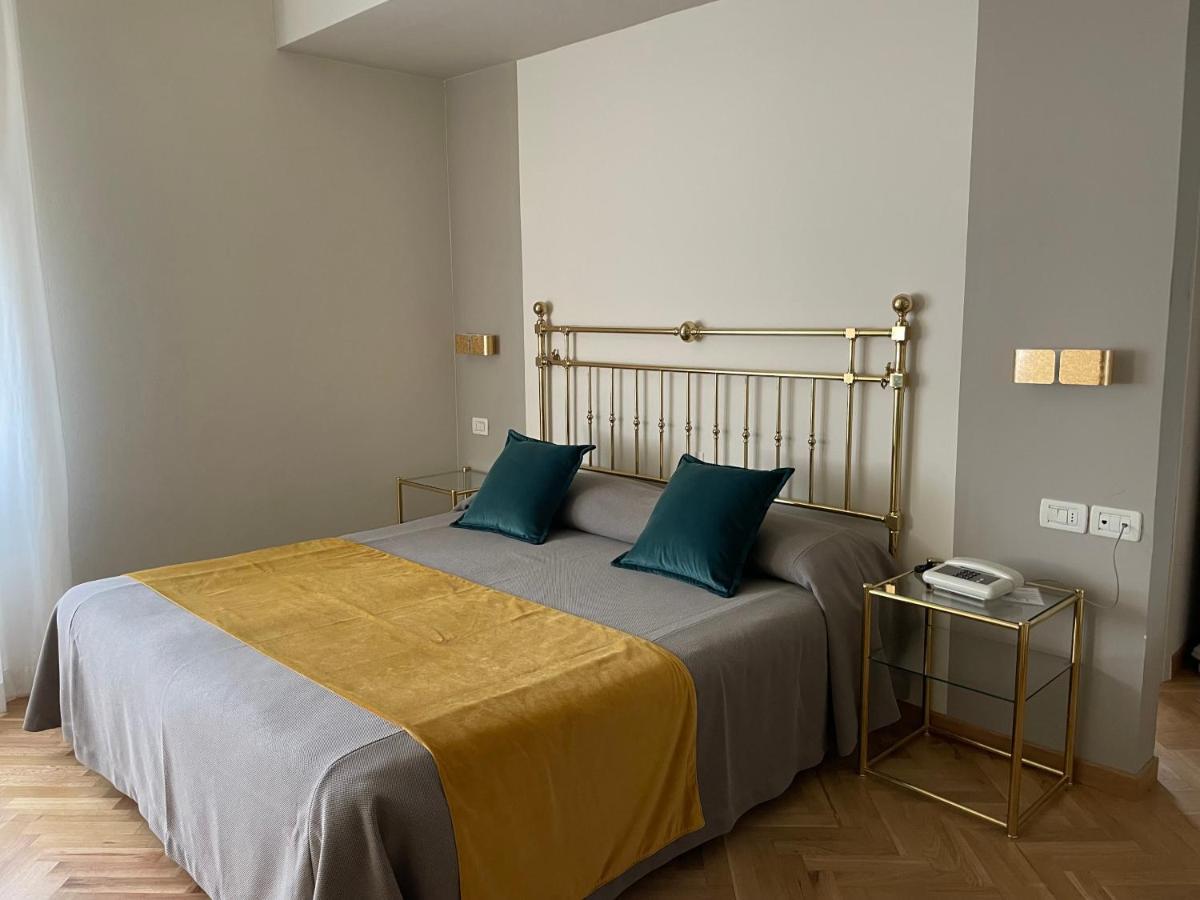 Hotel Bellevue Gardone Riviera Zewnętrze zdjęcie