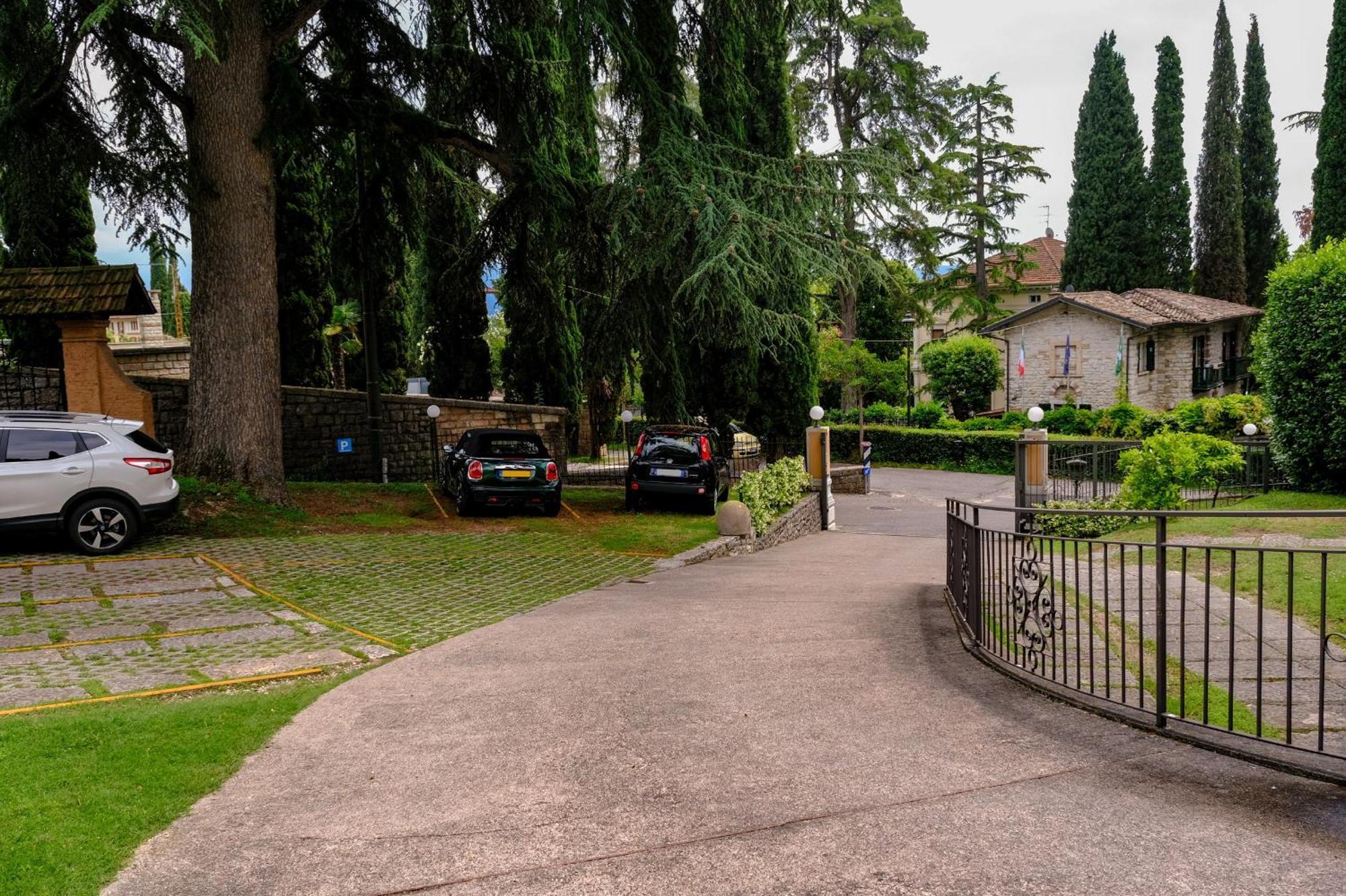 Hotel Bellevue Gardone Riviera Zewnętrze zdjęcie