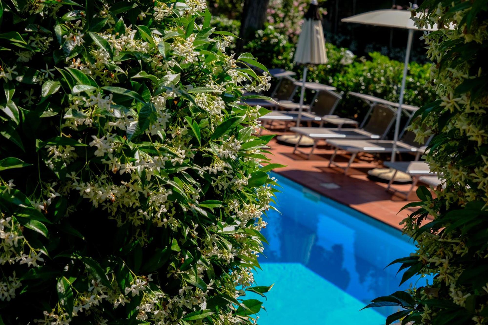 Hotel Bellevue Gardone Riviera Zewnętrze zdjęcie