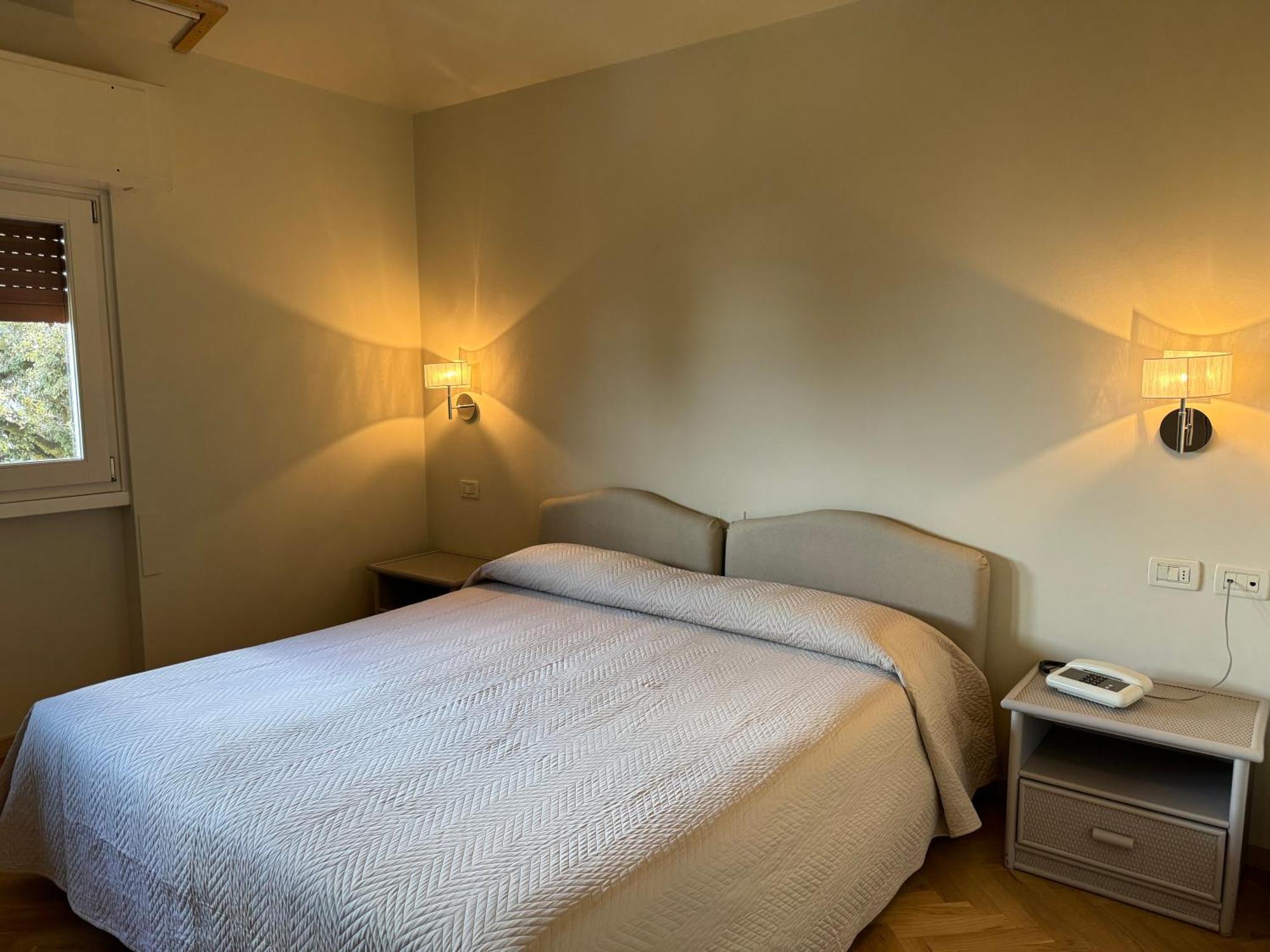Hotel Bellevue Gardone Riviera Zewnętrze zdjęcie