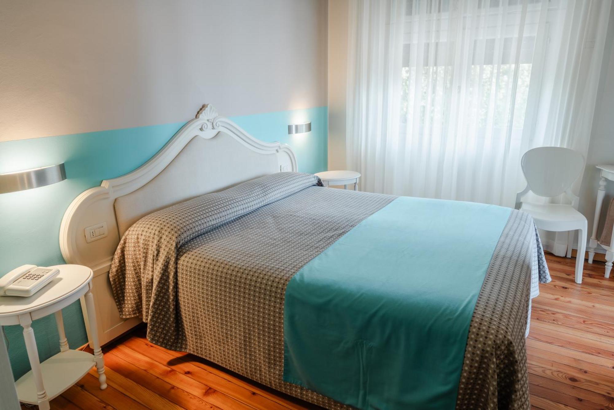 Hotel Bellevue Gardone Riviera Zewnętrze zdjęcie